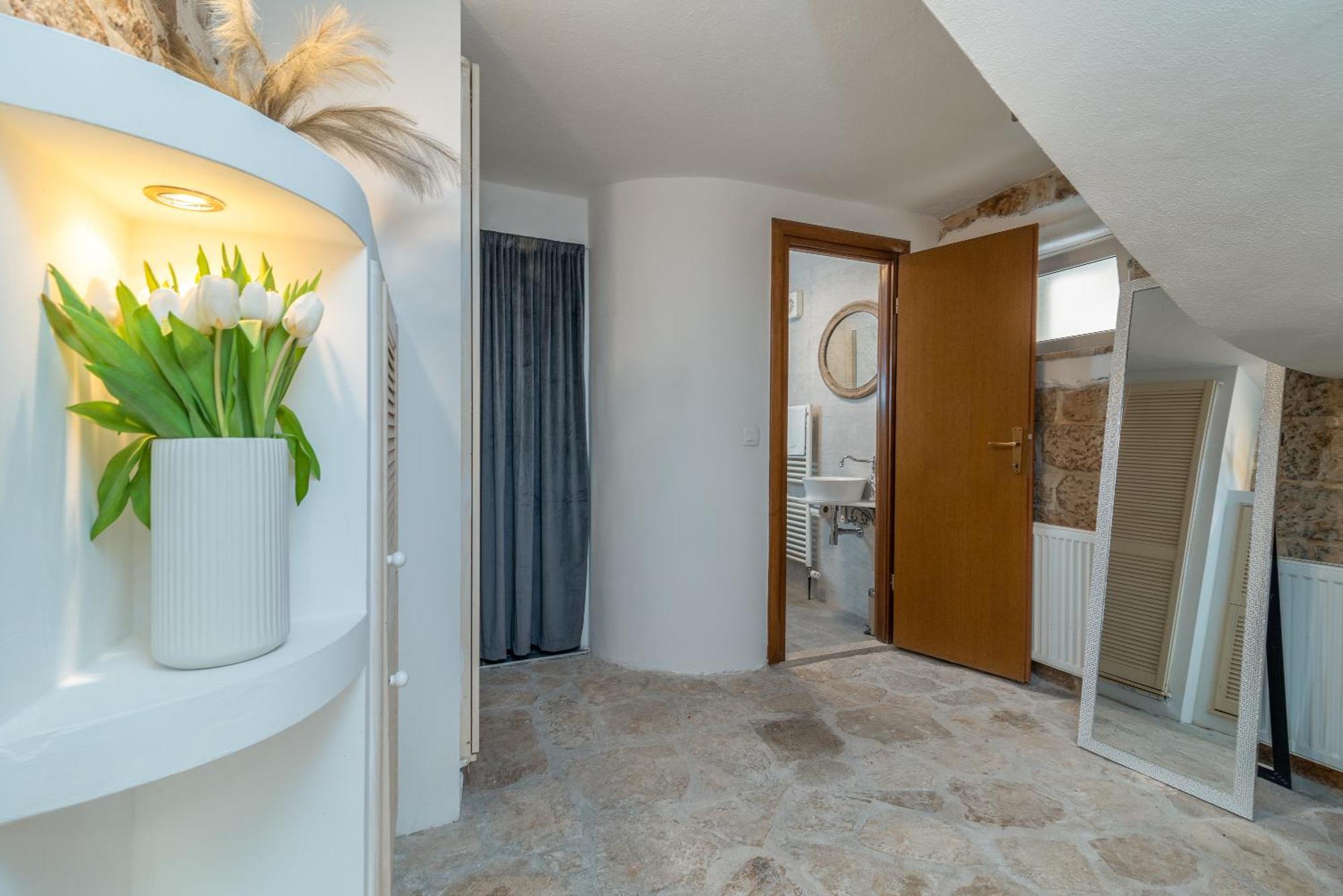 Manero Vila Trogir Exterior foto