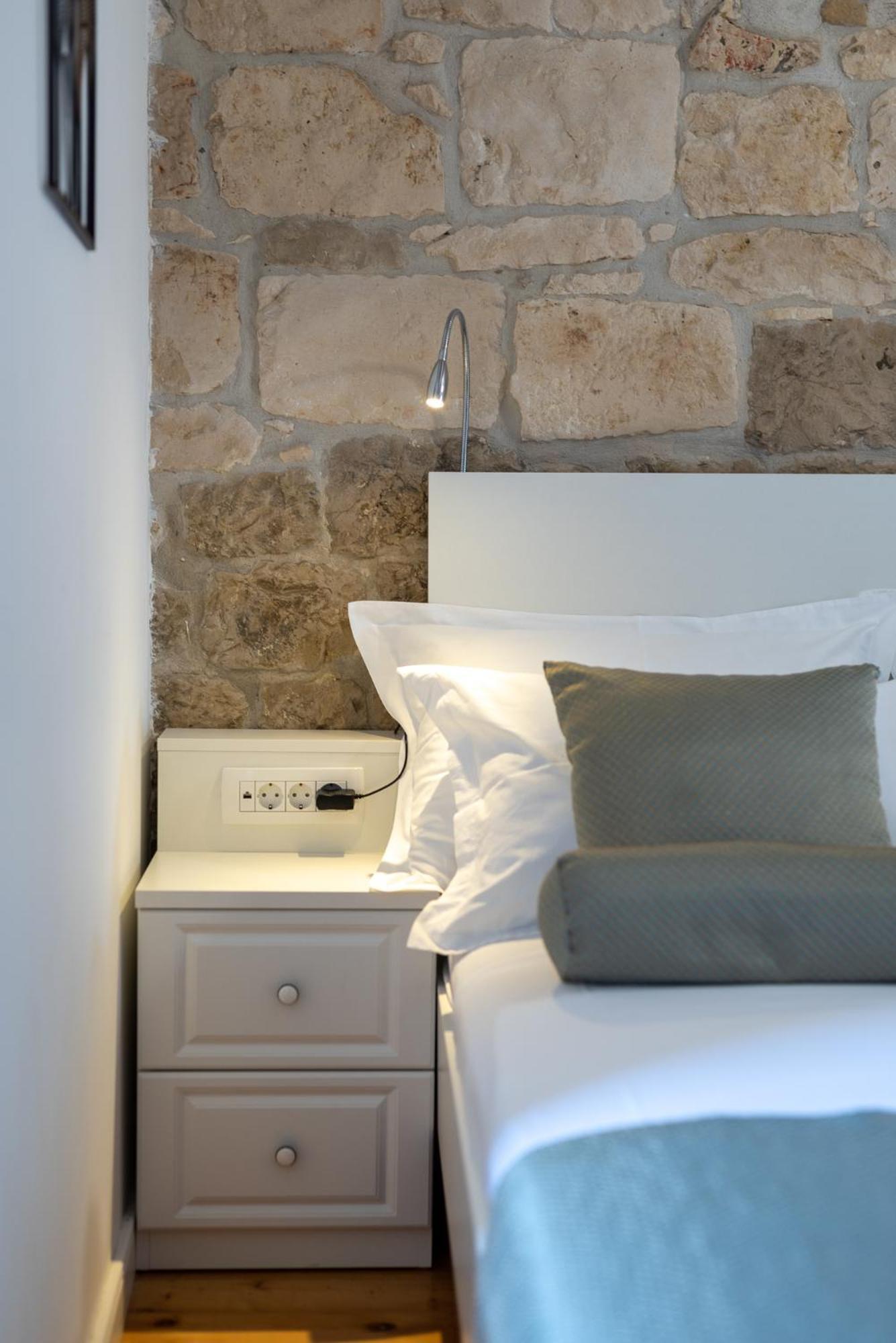 Manero Vila Trogir Exterior foto